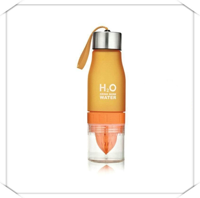 Garrafa com Infusor de Frutas cor laranja