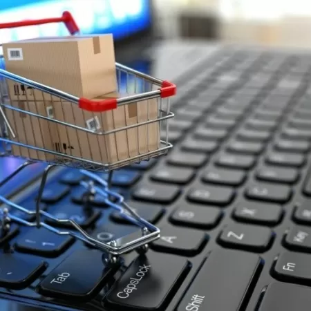 47% dos brasileiros relatam ter aumentado compras online durante a pandemia.