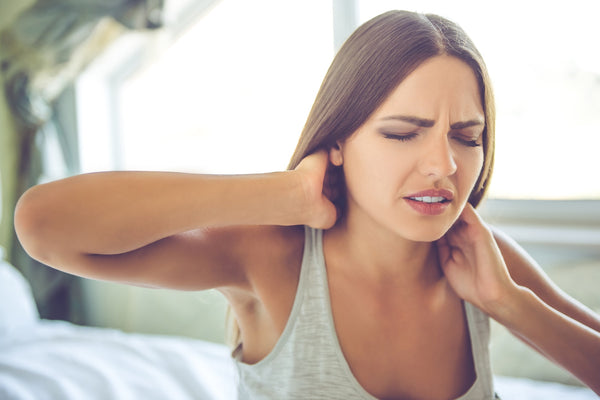 5 dicas para aliviar a dor no pescoço e ombro