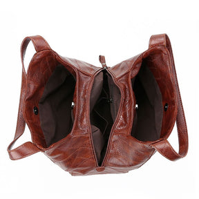 Bolsa Feminina em Couro Ecológico Modelo Case