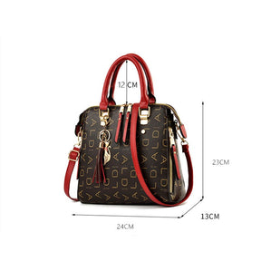 Bolsa Feminina em Couro Ecológico Modelo Lola