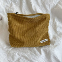 Necessaire Feminina de Veludo Modelo Cherry