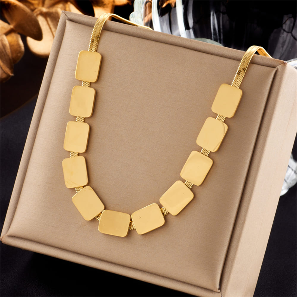 Conjunto Semijoia Colar e Pulseira Modelo Geométrico