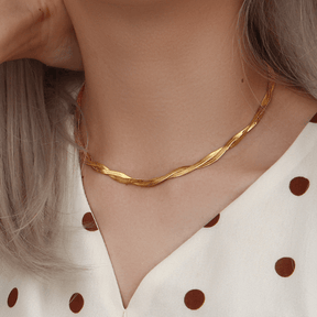 Conjunto Semijoia Colar e Brinco Entrelaçado