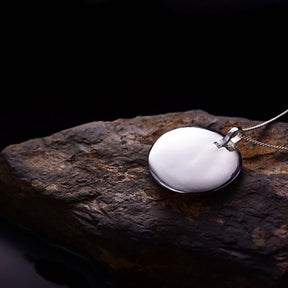 Colar Feminino em Prata 925 com Pingente de Paisagem