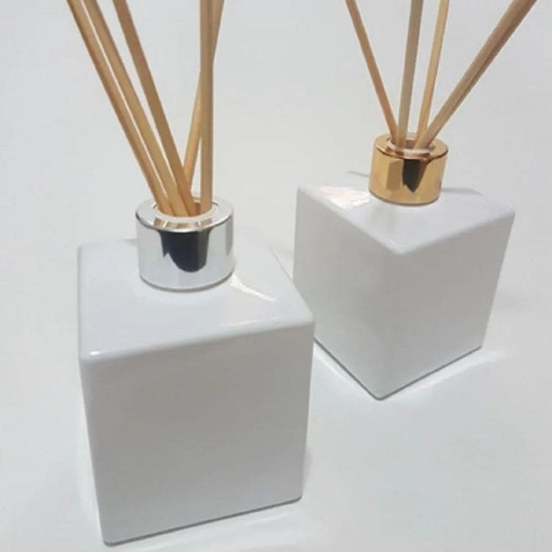 Kit Sabonete e Difusor Decoração Luxo Modelo Cubo Branco 250ml