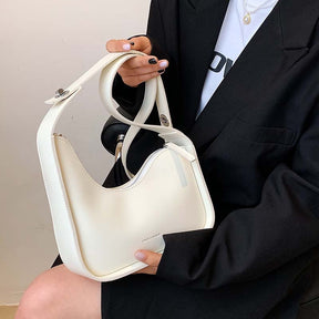 Bolsa Feminina Média Modelo Chic