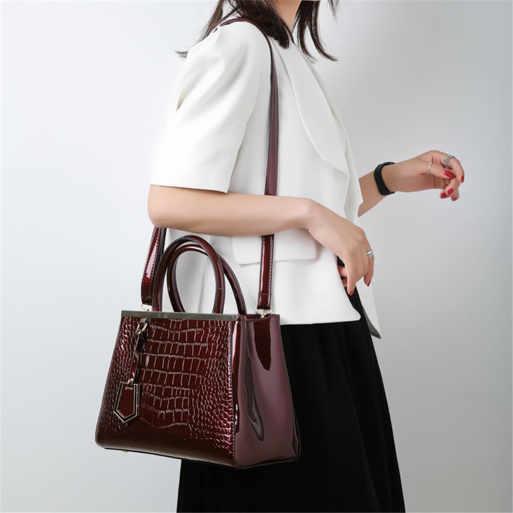 Bolsa Feminina Transversal Tiracolo de Couro Genuíno Vintage Libarrecy