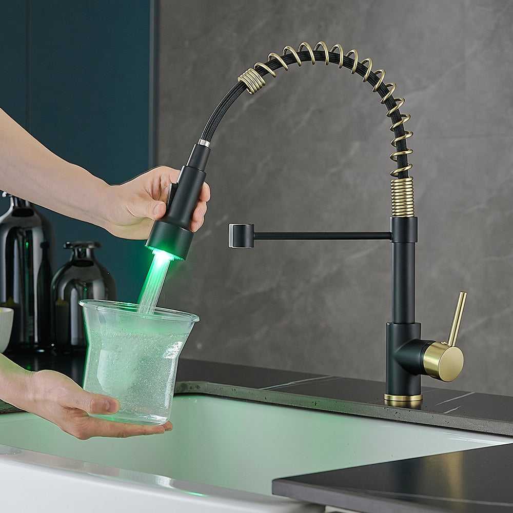 Torneira Flexível para Cozinha com Misturador de Água